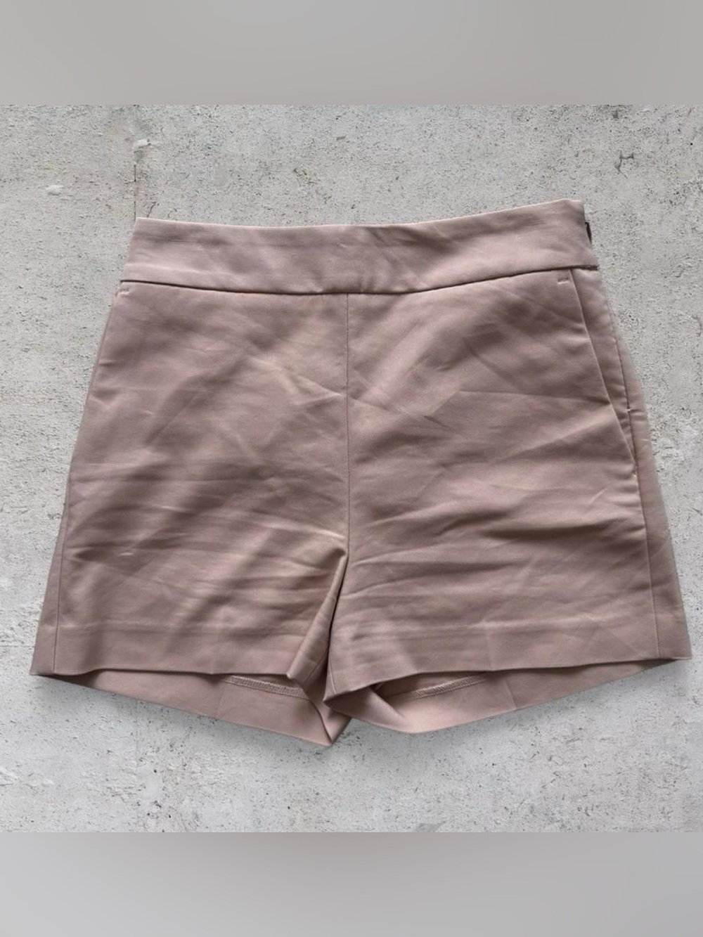 express beige shorts